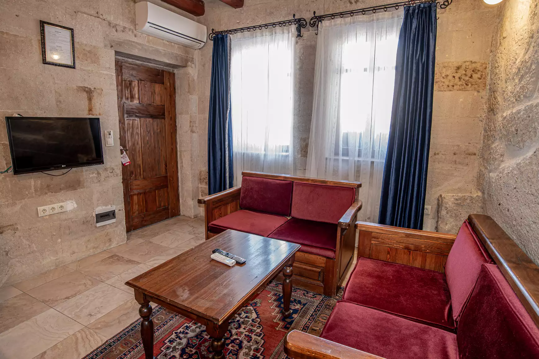 Room 505 - 3